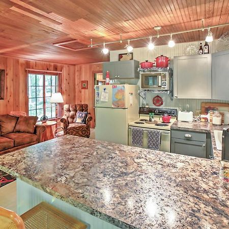 Pet-Friendly One Crow Cottage In Harbor Springs! Exterior photo