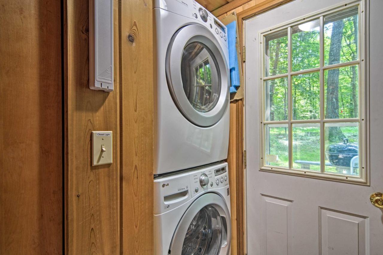 Pet-Friendly One Crow Cottage In Harbor Springs! Exterior photo